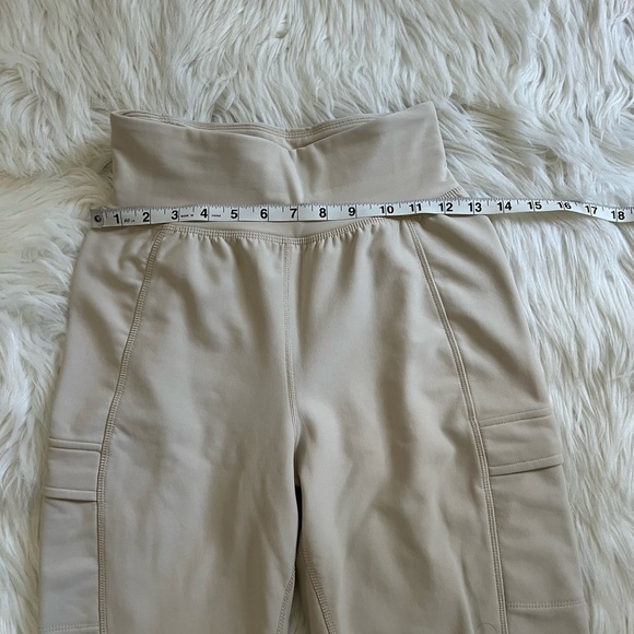 Old Navy Active Women's High-Rise Jogger Pants - Picture 4 of 11